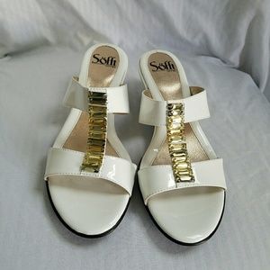 White wedges