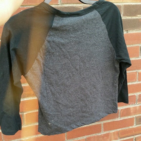 Top - Picture 2 of 2