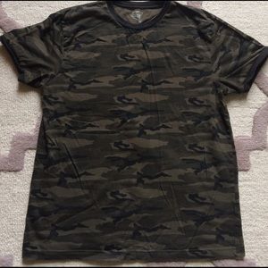 Old navy Men's tshirt size large