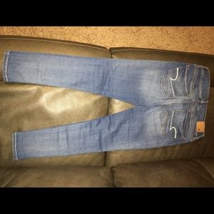 Size 4 jegging American Eagle jeans