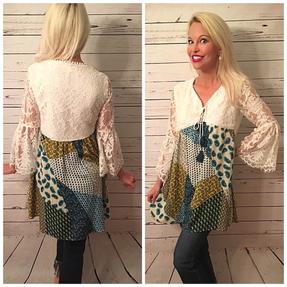LAST 2! 💕Gorgeous lace detail patchwork tunic! - Picture 4 of 4