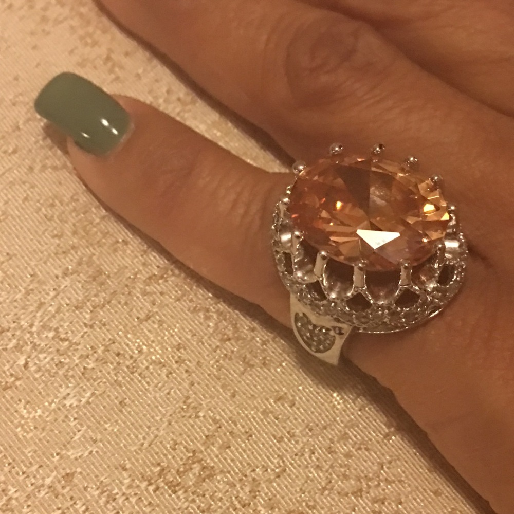 Beautiful stainless tell ring