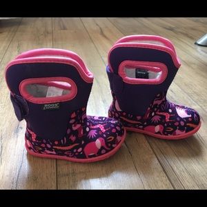 Baby Bogs size 4