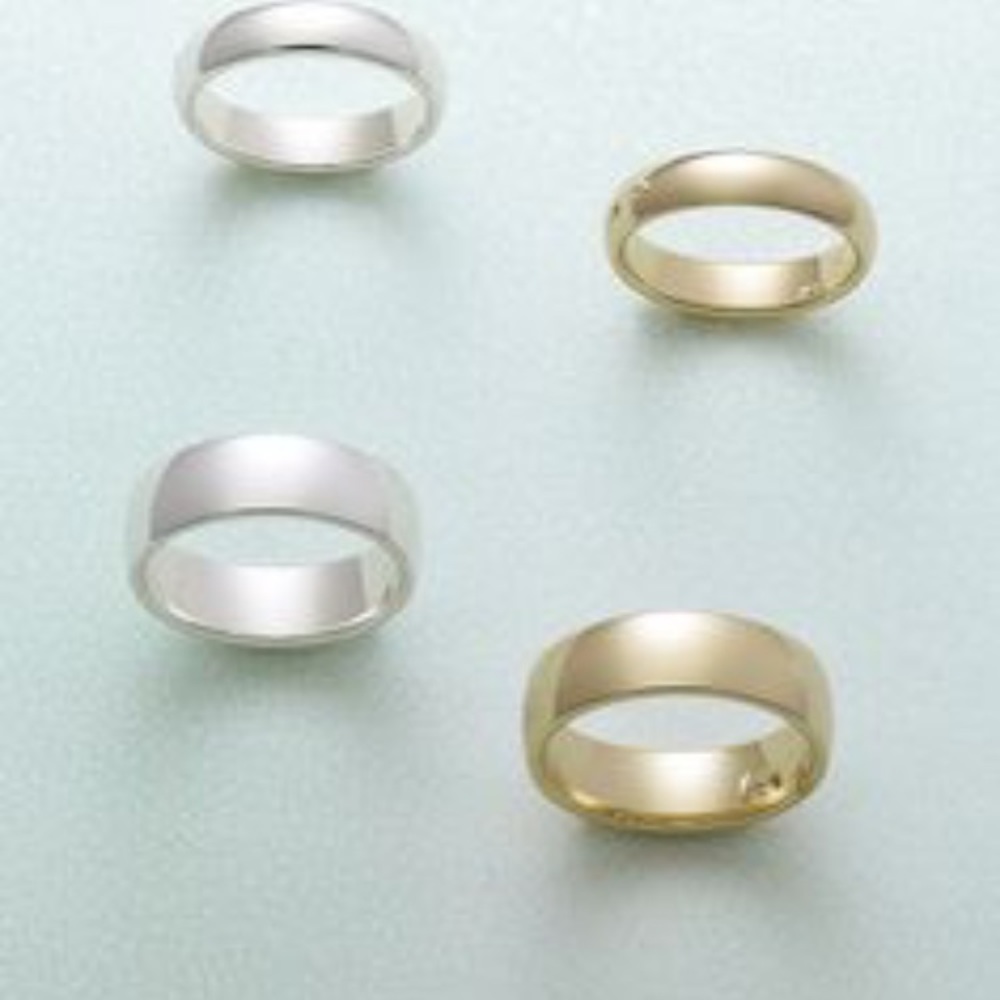 ISO James Avery yellow gold athena band