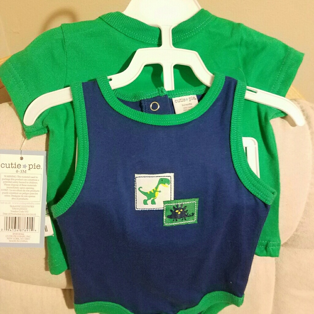 Dinosaur shirt set
