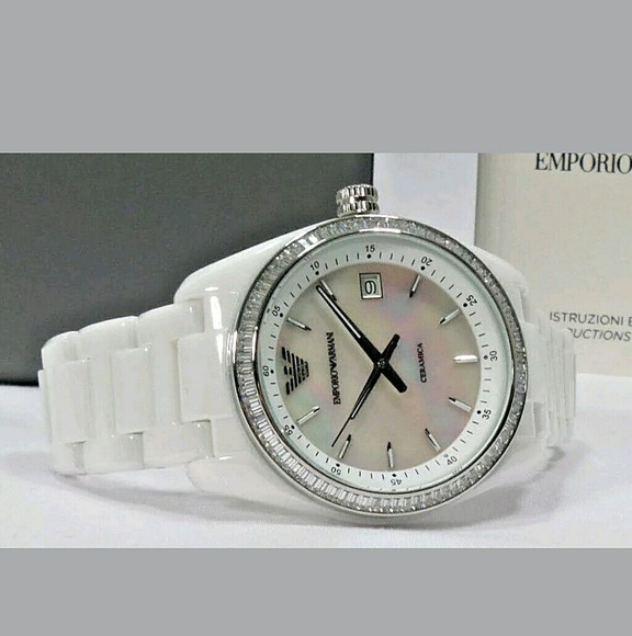 NWT emporio Armani ceramic white watch - Picture 6 of 6