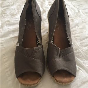 Toms Wedges