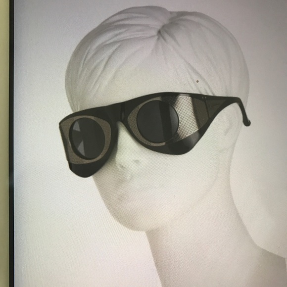 Linda Farrow sunglasses