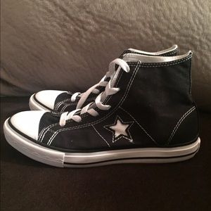 Sale! Converse One Star Black high tops size 5