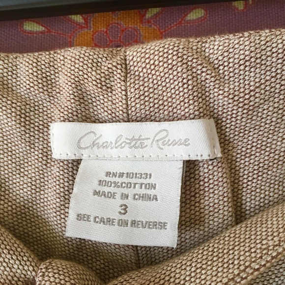 Charlotte Russe brown shorts!! Size 3 - Picture 4 of 4