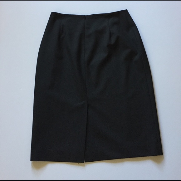 Tavora Black Stretch A Line Skirt - Picture 5 of 8