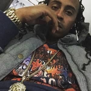 Meet your Posher, Isaac