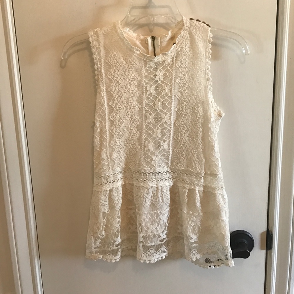 Creme Blouse