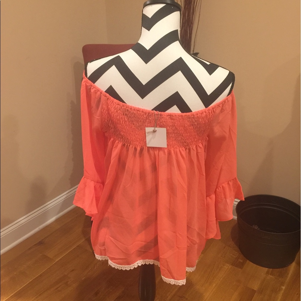 Coral off the shoulder Top 1s/m 2M/L bell sleeves - Picture 5 of 7