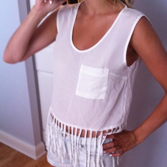 LF Fringe Backless Top - Picture 2 of 2