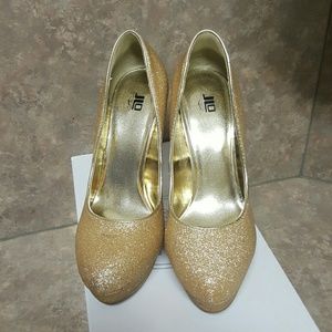 J-lo by Jennifer Lopez Gold High Heels