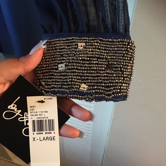 Beautiful blue dress - Picture 3 of 3