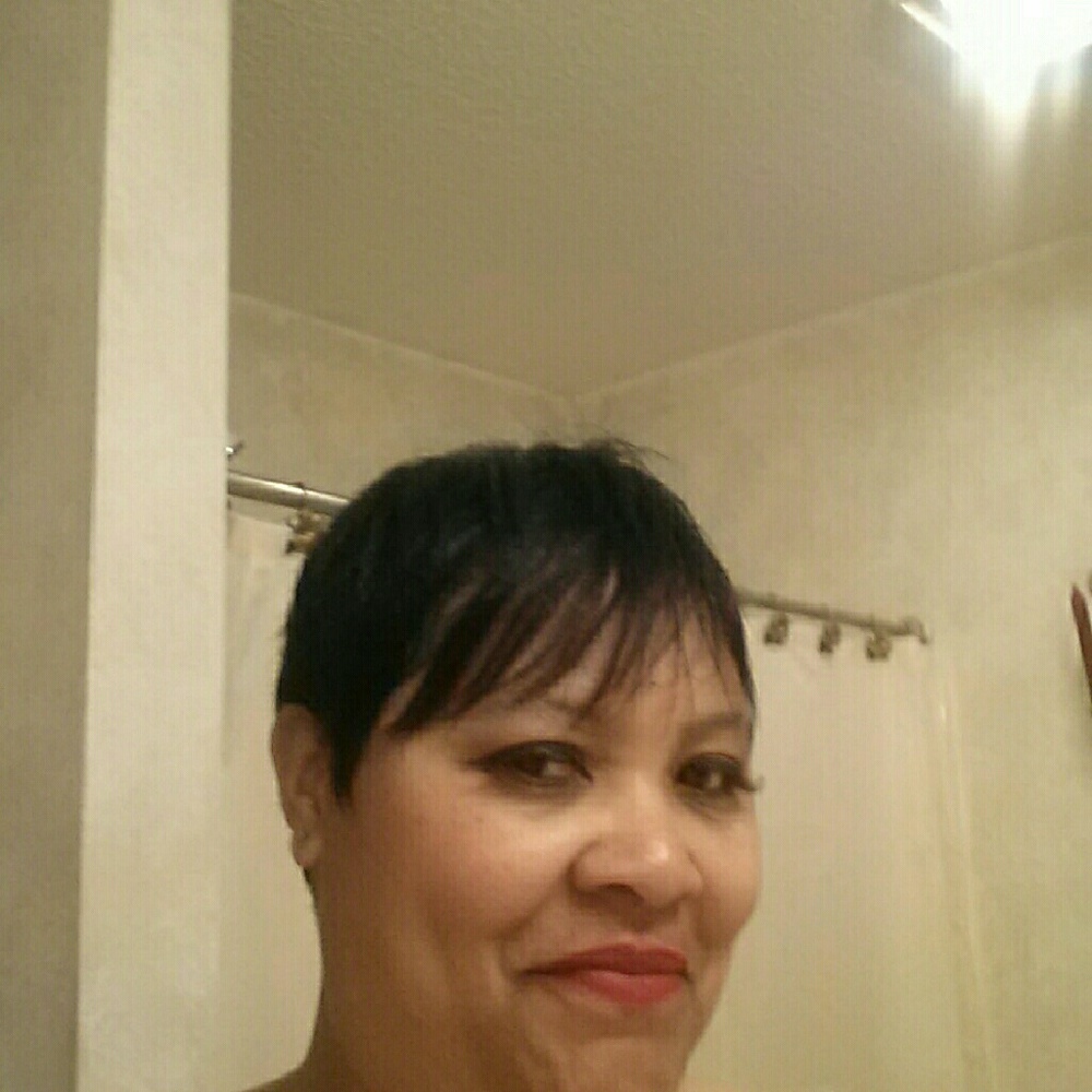 Meet your Posher, Bernadette