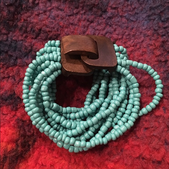 Turquoise beaded bracelet - Picture 1 of 4