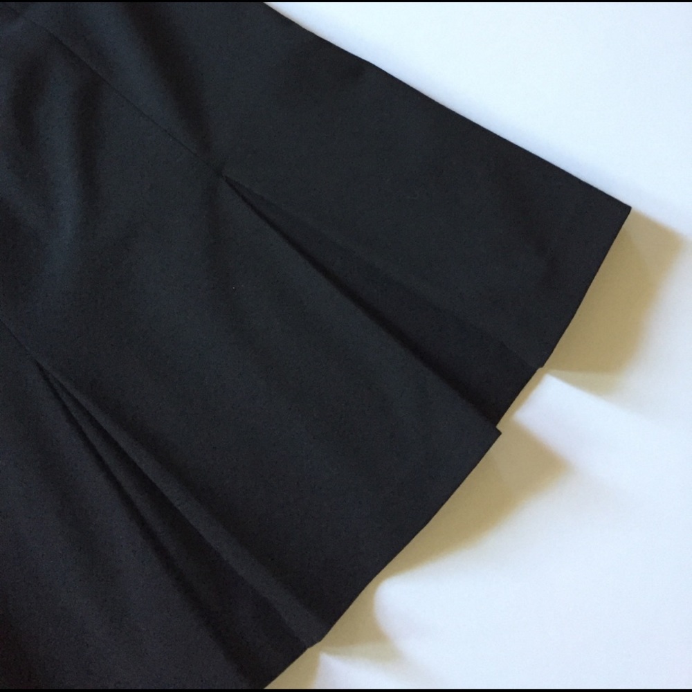 Karen Kane Lifestyle Black Pleated Skirt - Picture 6 of 8