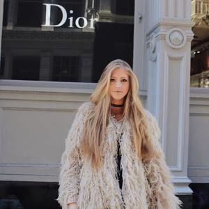 Meet your Posher, Klaudia