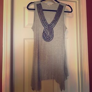 Beautiful shirt! Like new! Size S