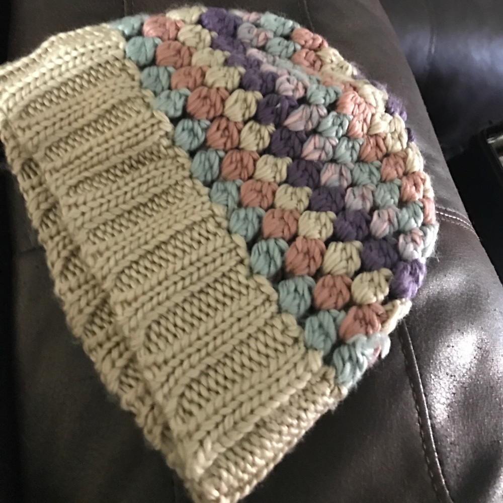 Old navy beanie hat