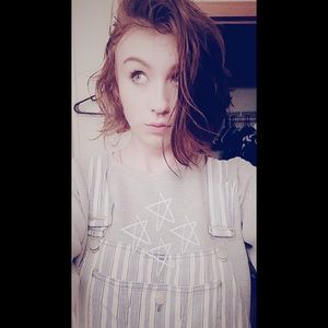 Meet your Posher, Jesseca