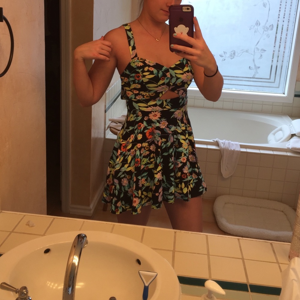 Pacsun sun dress