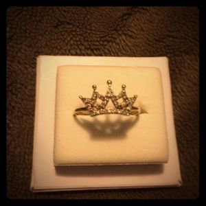 5-Point, Diamond Encrusted Crown Ring, 10 kt Gold