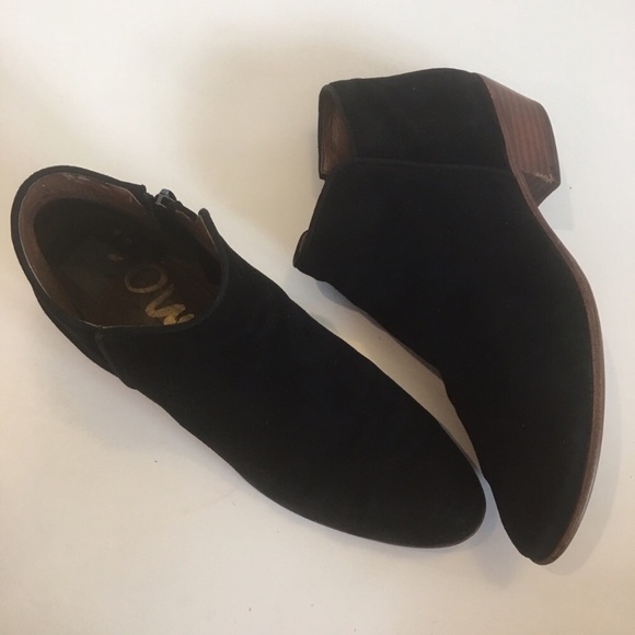 Sam Edelman Shoes - Sam Edelman black suede Perry booties
