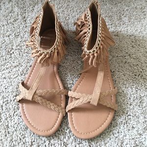 Fringe sandals