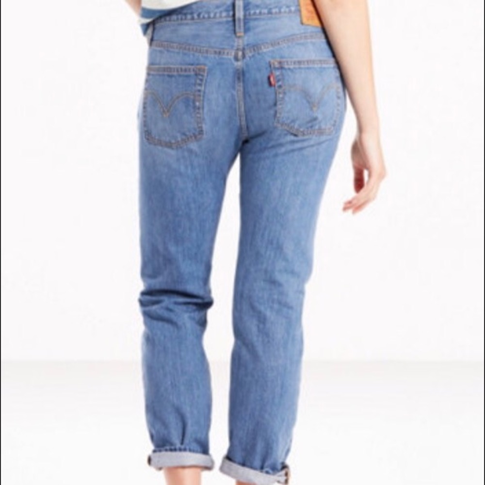 Authentic Levi's 501 Womens Button Fly Jeans