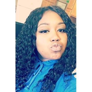 Meet your Posher, Shalon