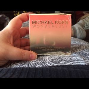 REDUCED--Michael Kors Wonderlust perfume