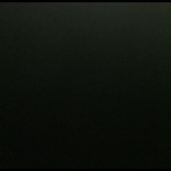 Meet your Posher, Jessica - Picture 1 of 1