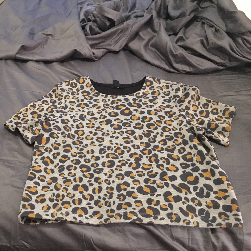 Leopard print top