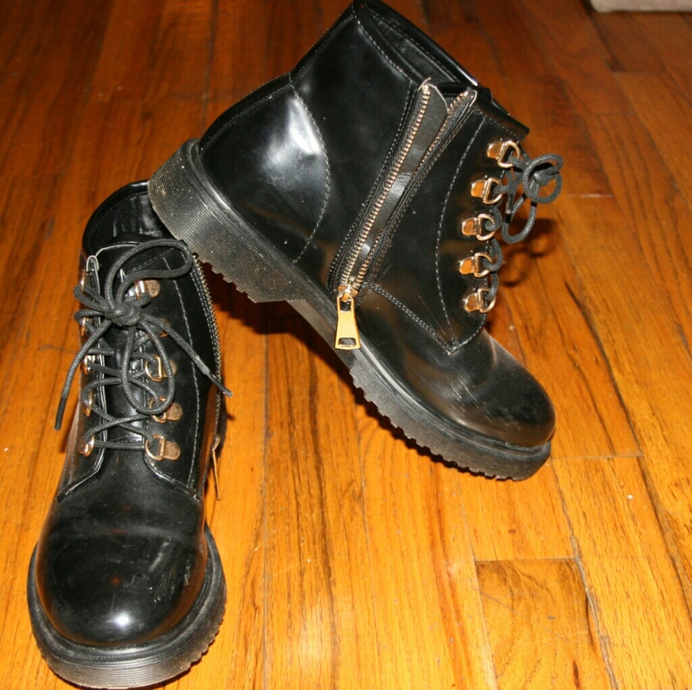 Black boots