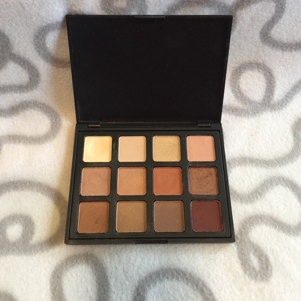 Morphe 12NB  Eyeshadow Palette