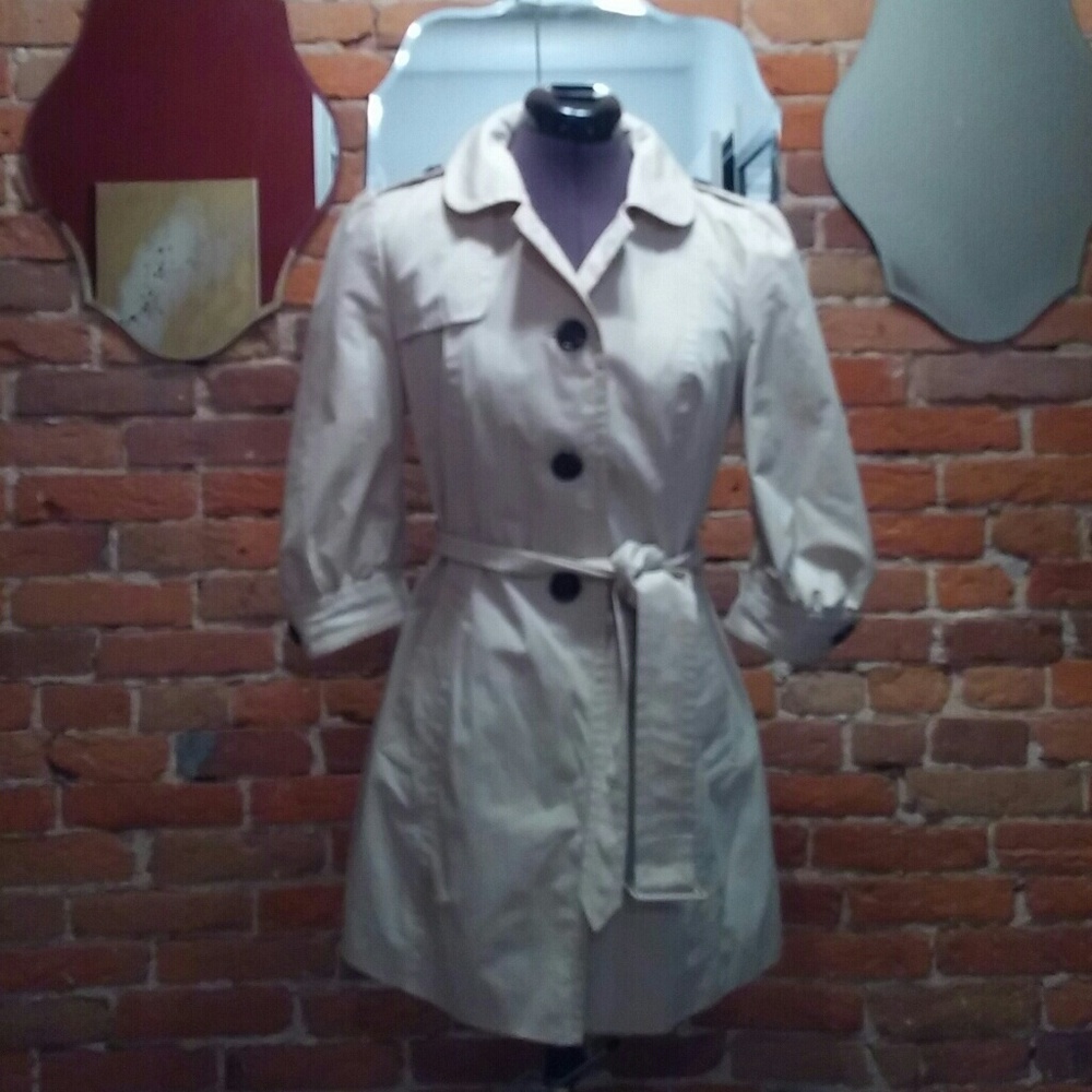 Trench coat