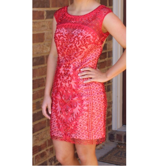 Dress - Picture 2 of 4