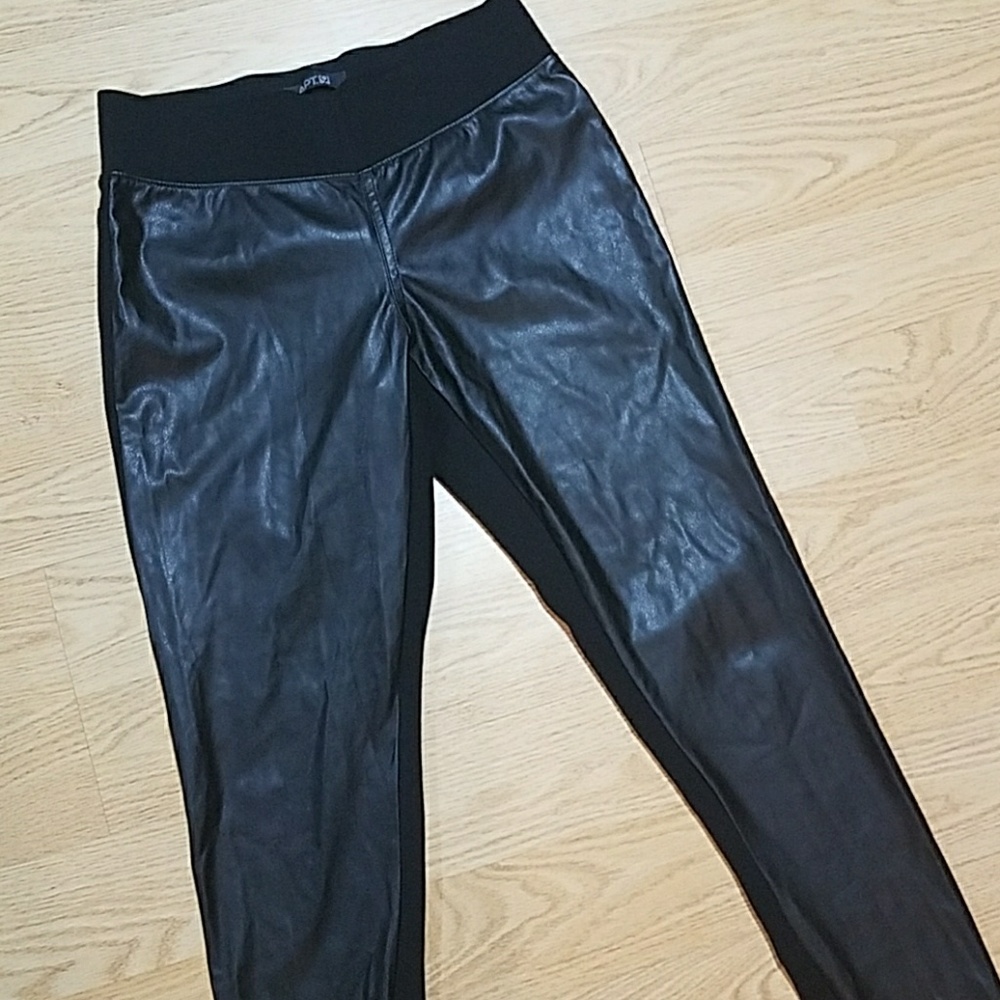 1 DAY SALE! Faux Leather Leggings Size XS