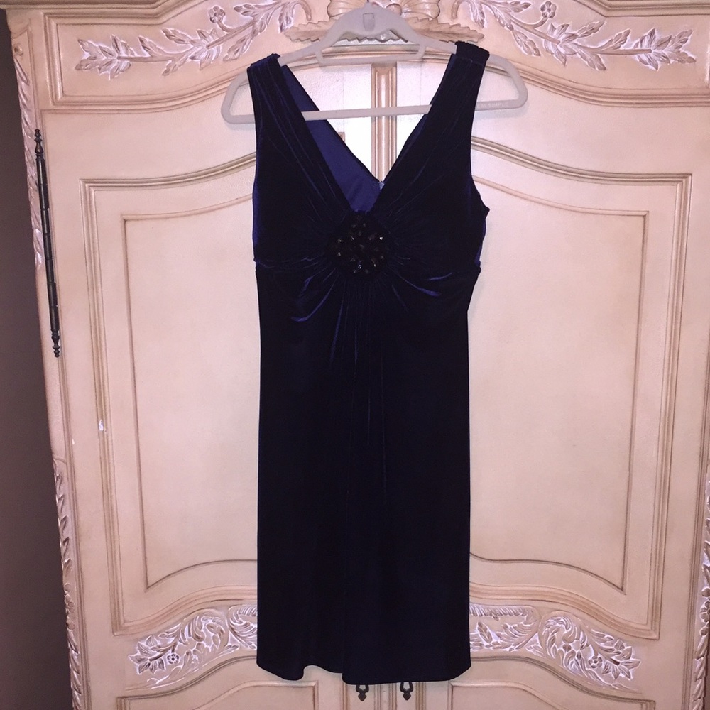 Scarlett Nite Navy Velvet Dress size 12