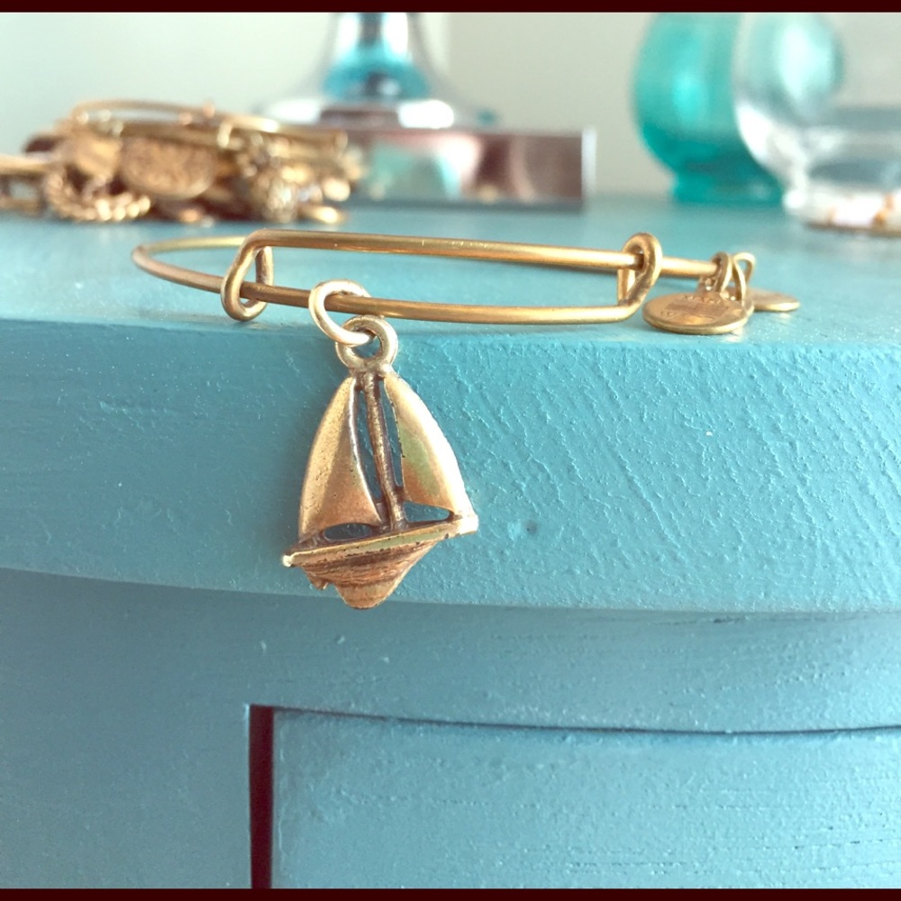 Alex & Ani