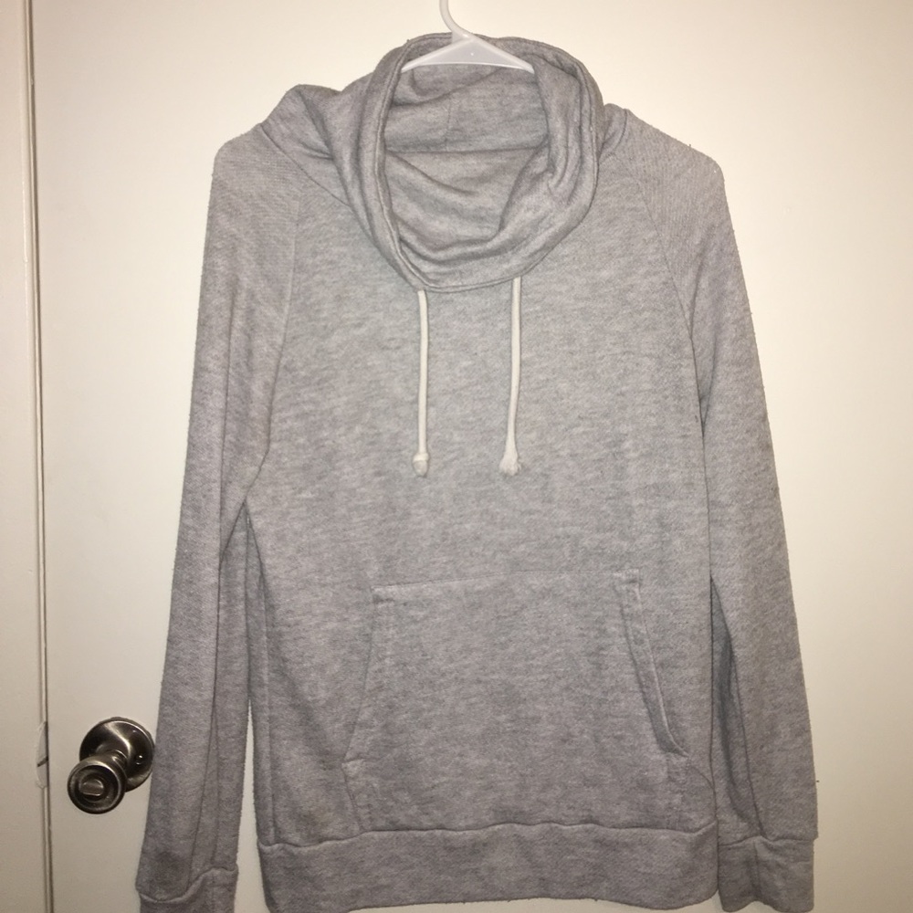 Turtle neck hoodie