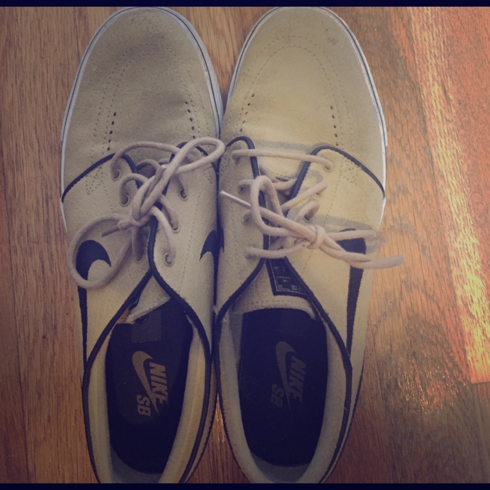 Nike janoski sb used still like new
