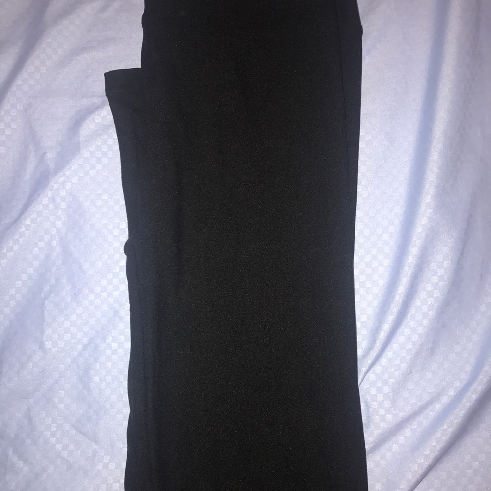 Lularoe OS Solid Black Leggings