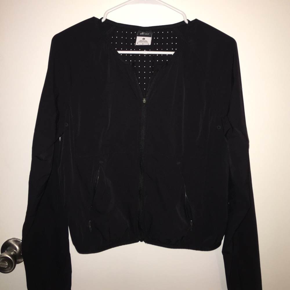 Wind breaker