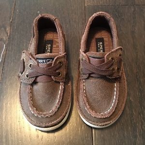 Boys Sperrys