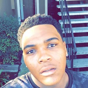 Meet your Posher, Warren